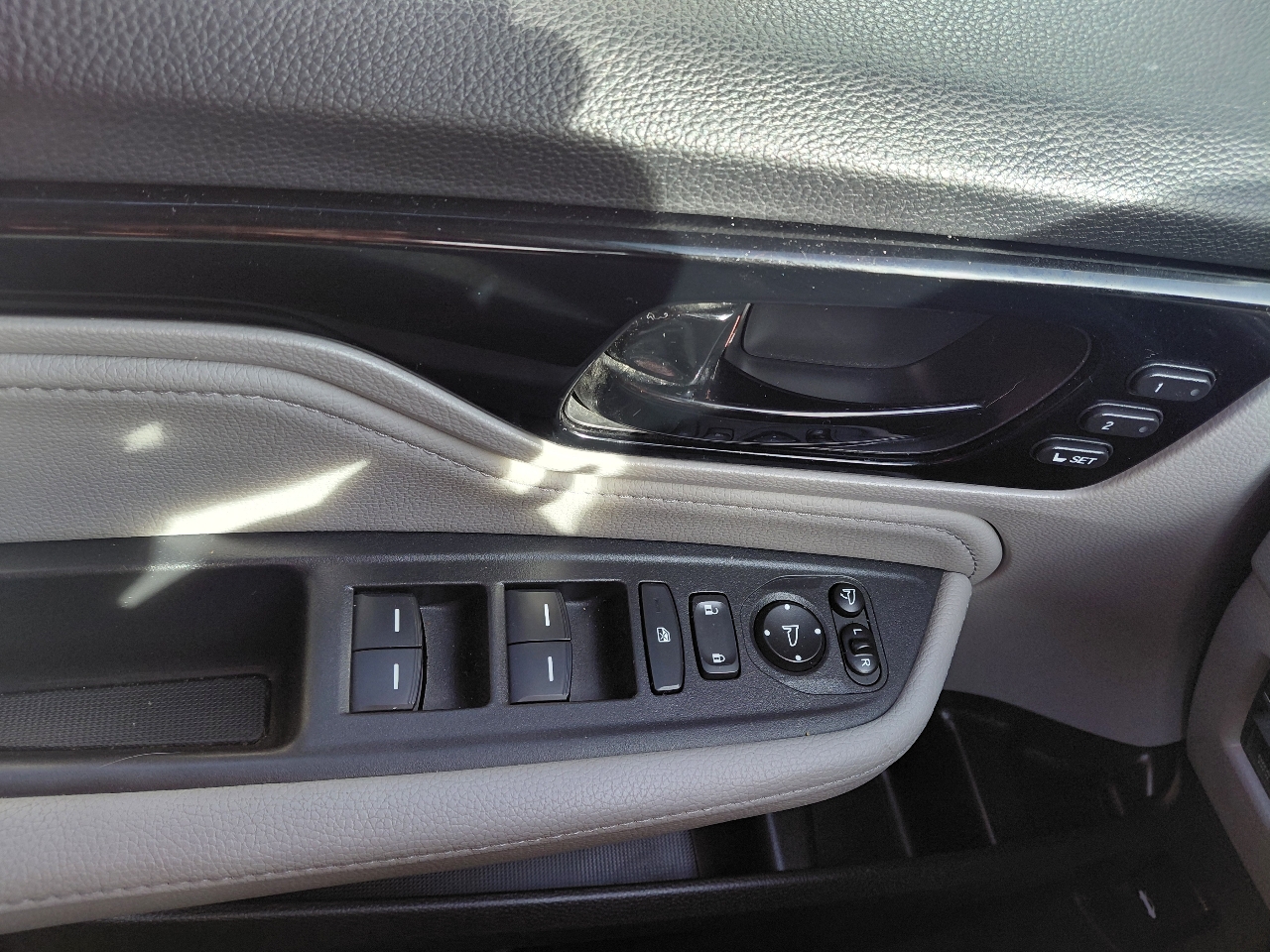 Honda Odyssey Elite 2019