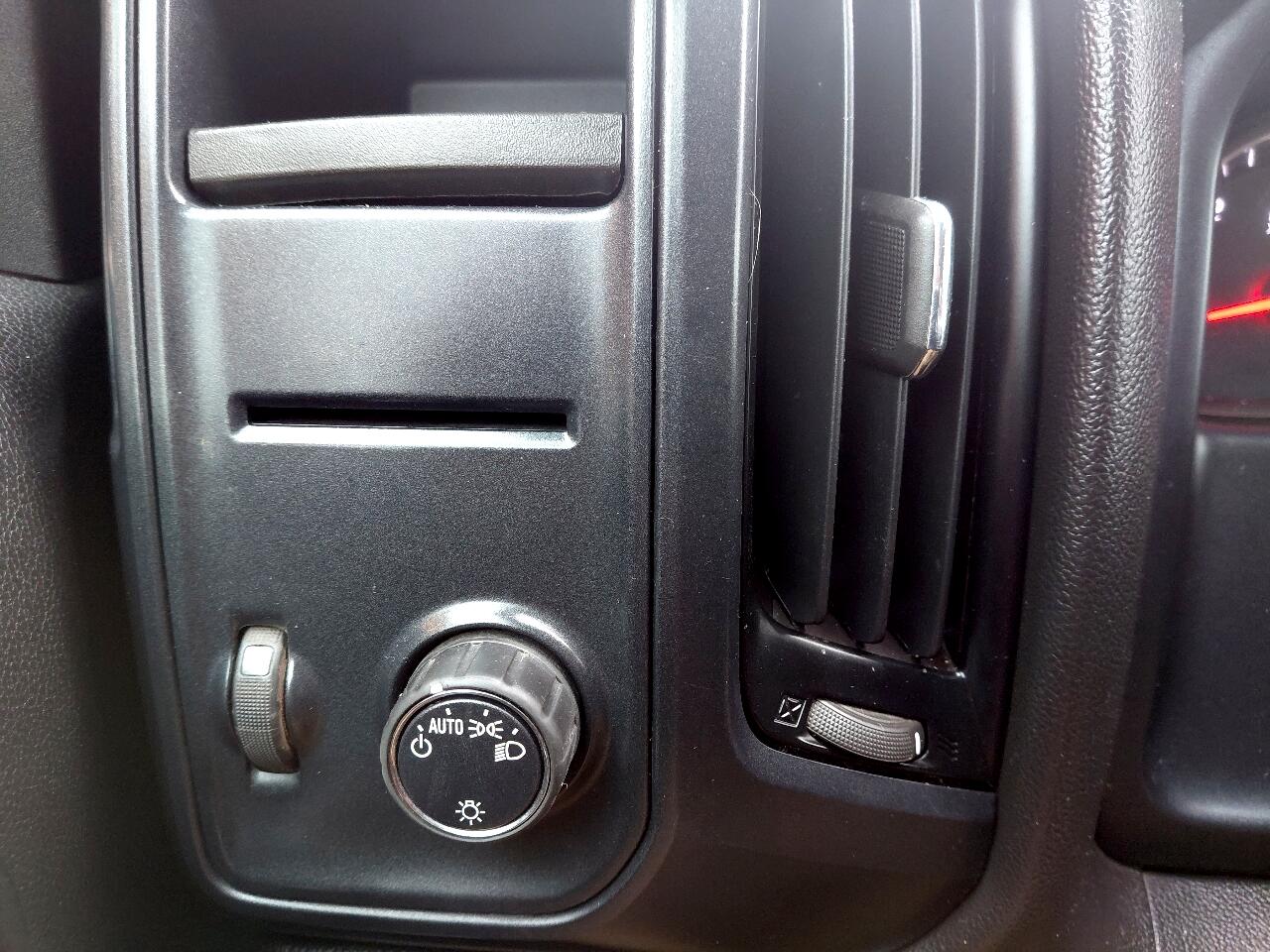 Chevrolet Silverado 1500 W/T Dbl Cab 4WD 2018