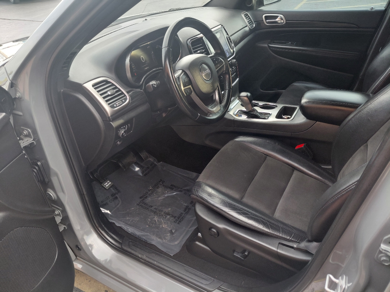 Jeep Grand Cherokee Laredo 4WD 2019