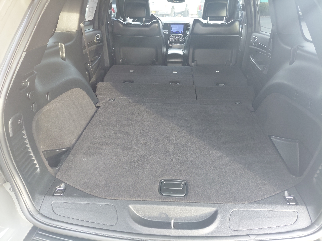 Jeep Grand Cherokee Laredo 4WD 2019