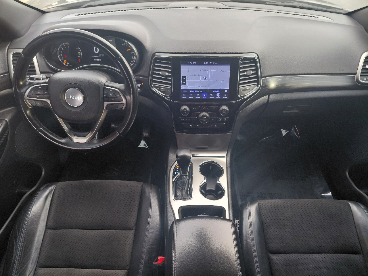 Jeep Grand Cherokee Laredo 4WD 2019