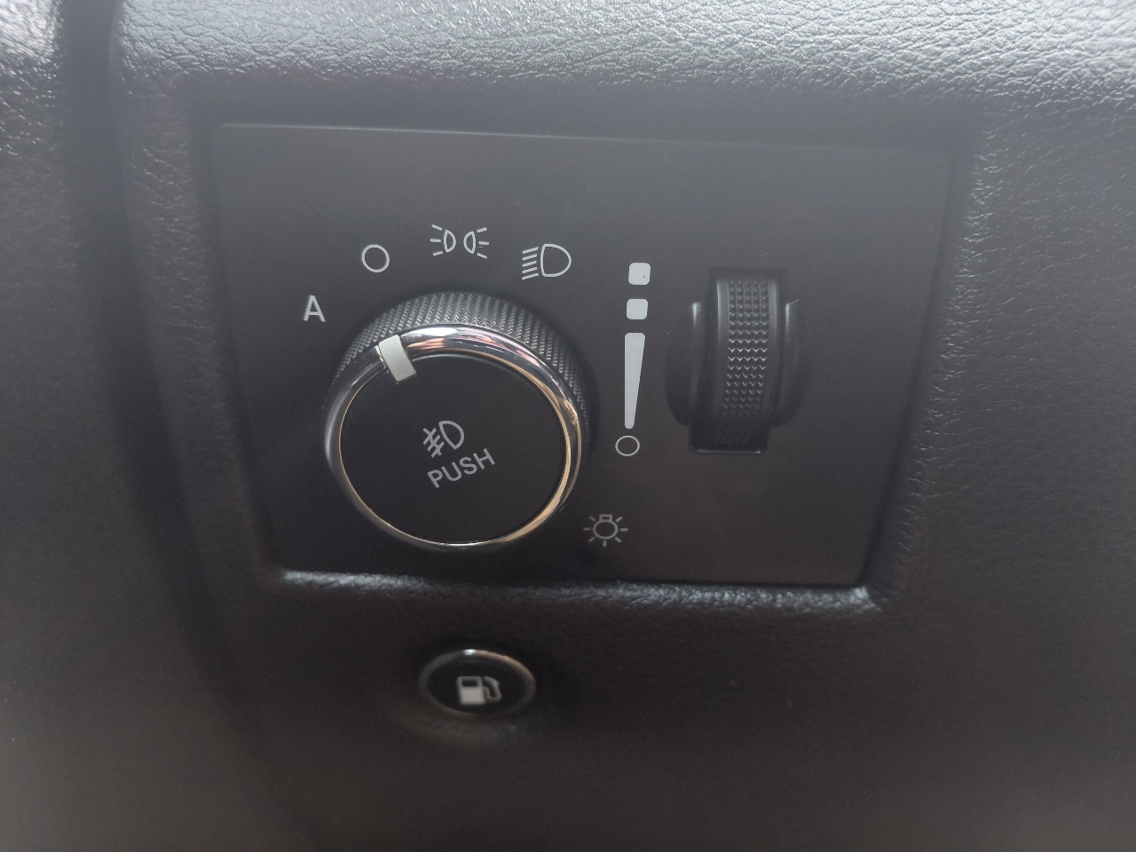 Jeep Grand Cherokee Laredo 4WD 2019