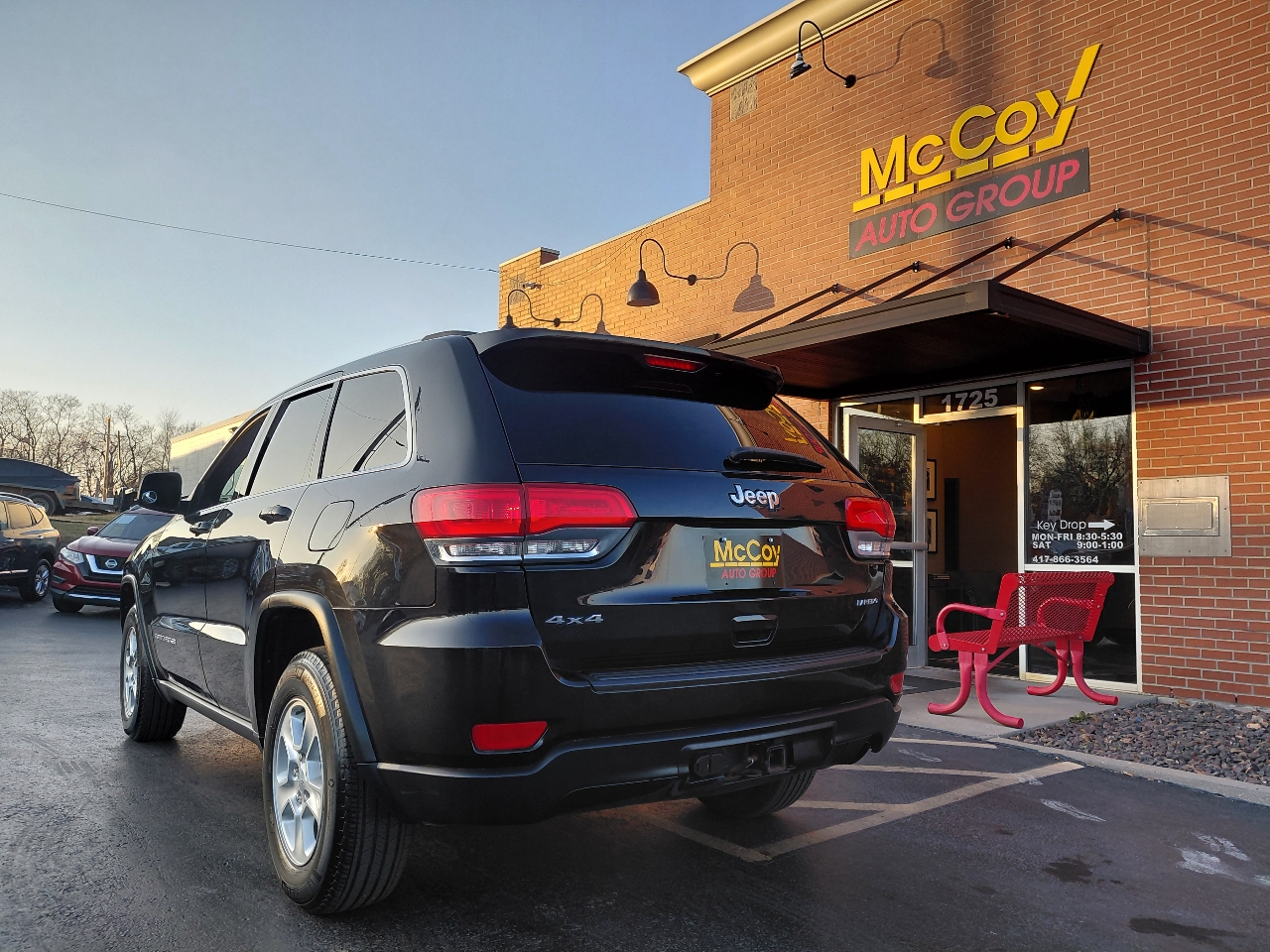 Jeep Grand Cherokee Laredo 4WD 2016