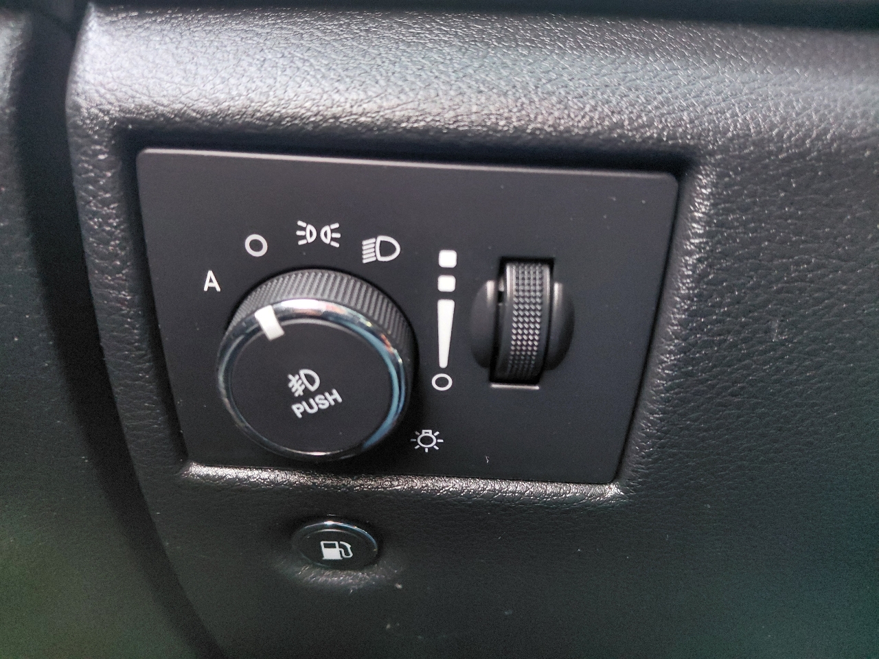 Jeep Grand Cherokee Laredo 4WD 2016