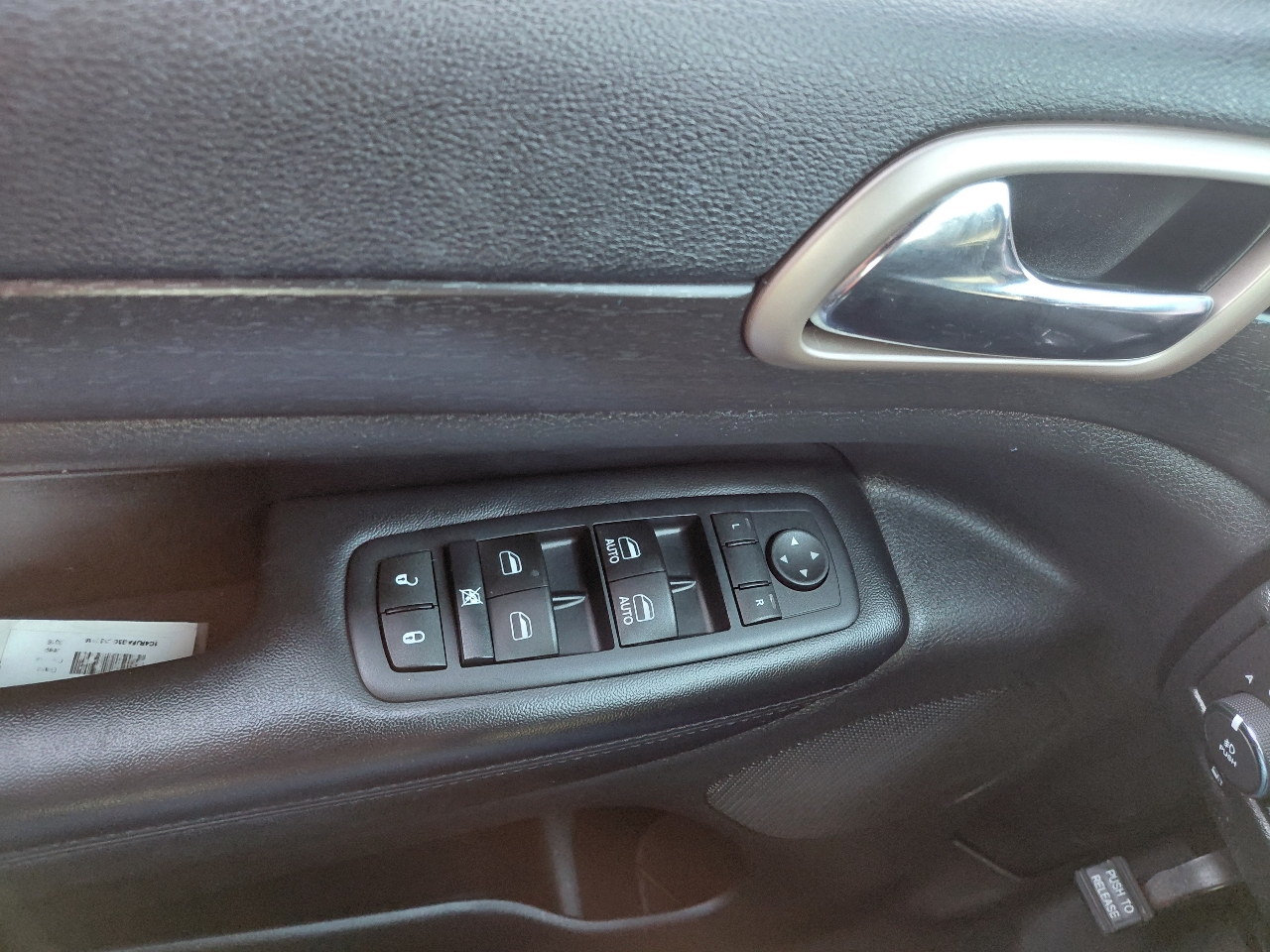 Jeep Grand Cherokee Laredo 4WD 2016