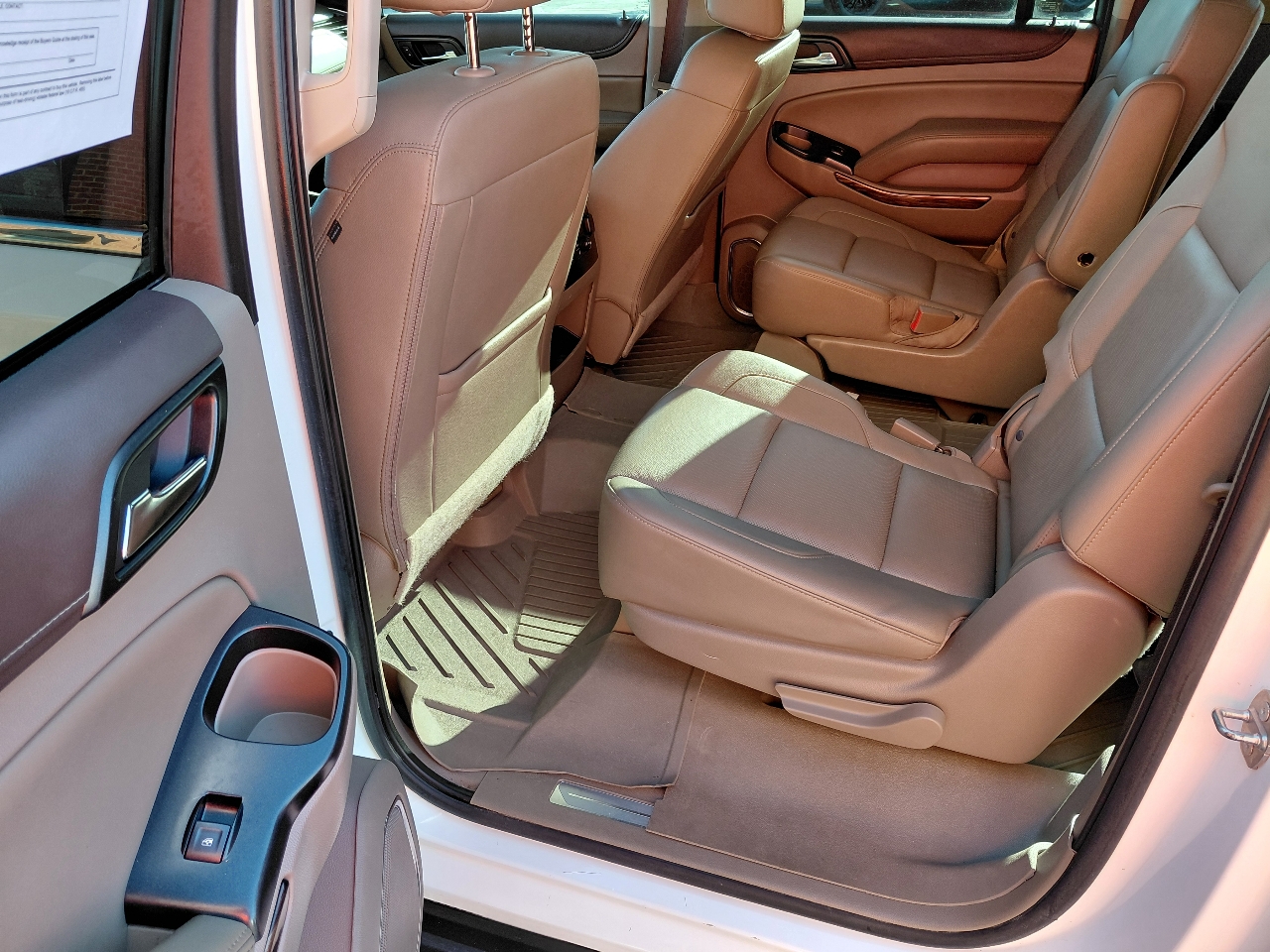 GMC Yukon XL SLT 2WD 2017