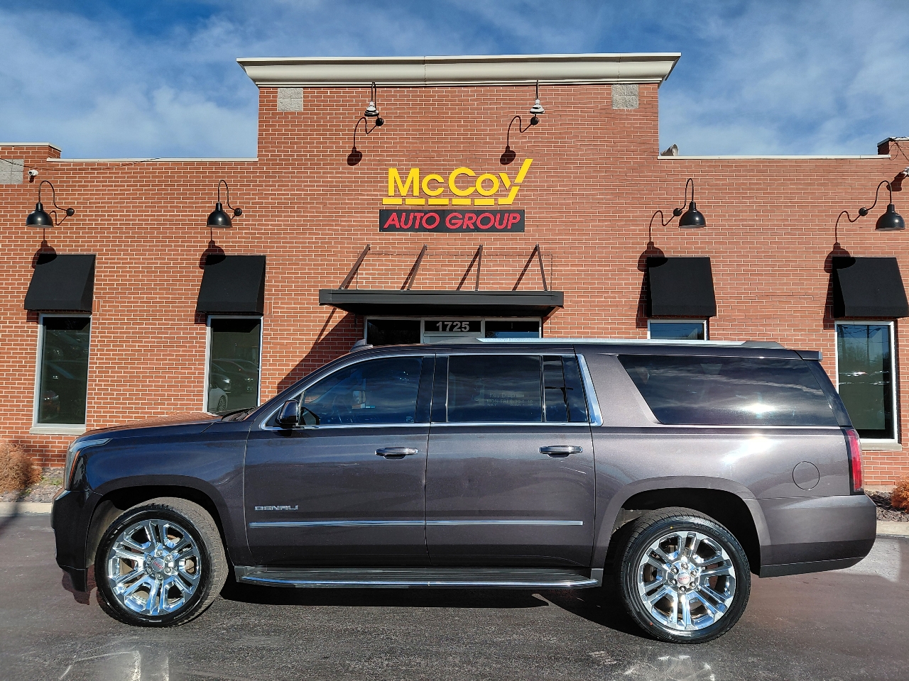 GMC Yukon XL Denali 4WD 2017