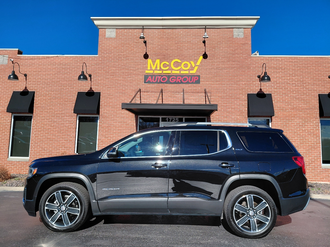 GMC Acadia Denali AWD 2021