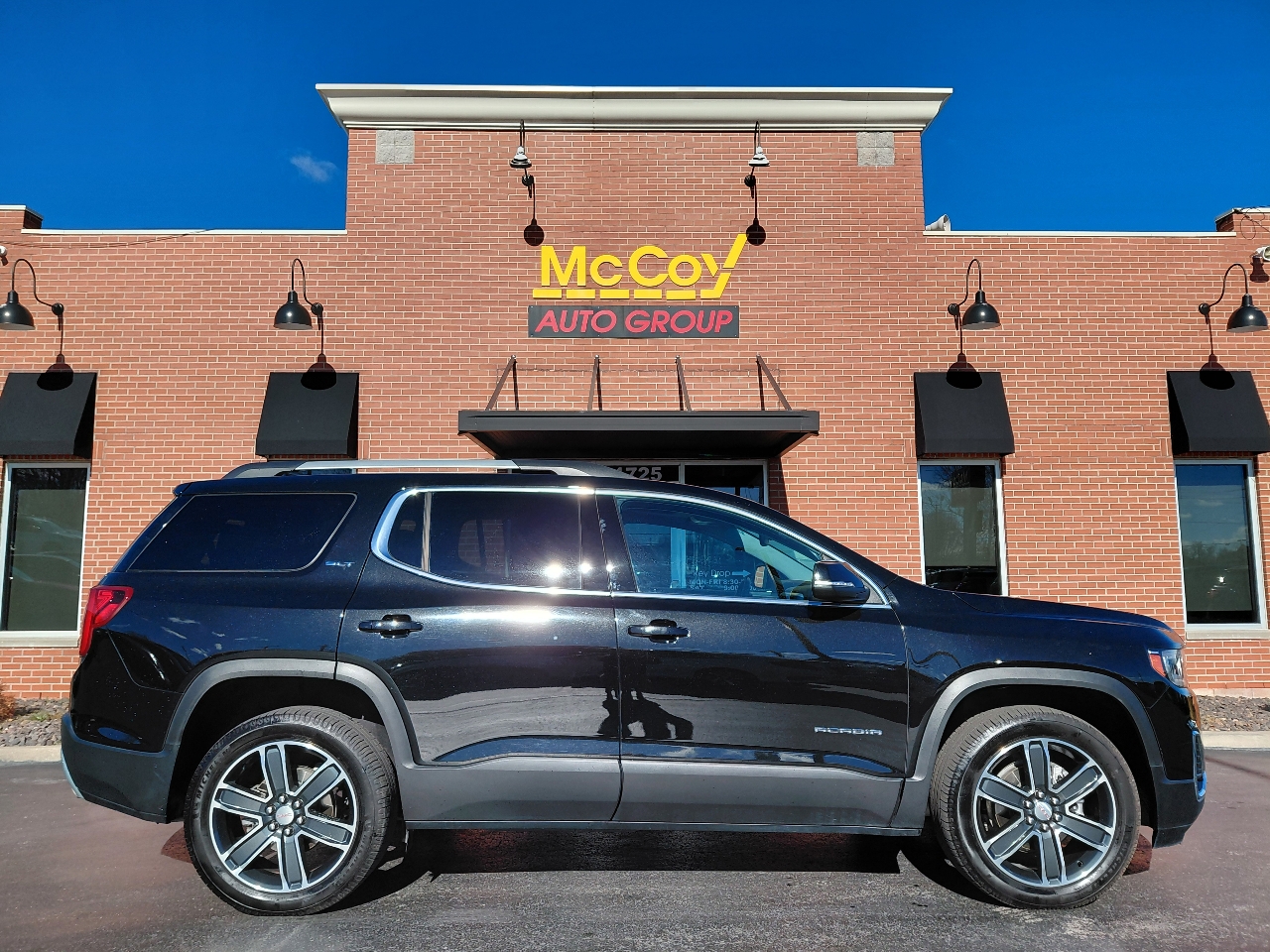 GMC Acadia Denali AWD 2021