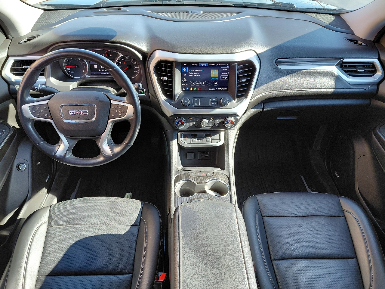 GMC Acadia Denali AWD 2021