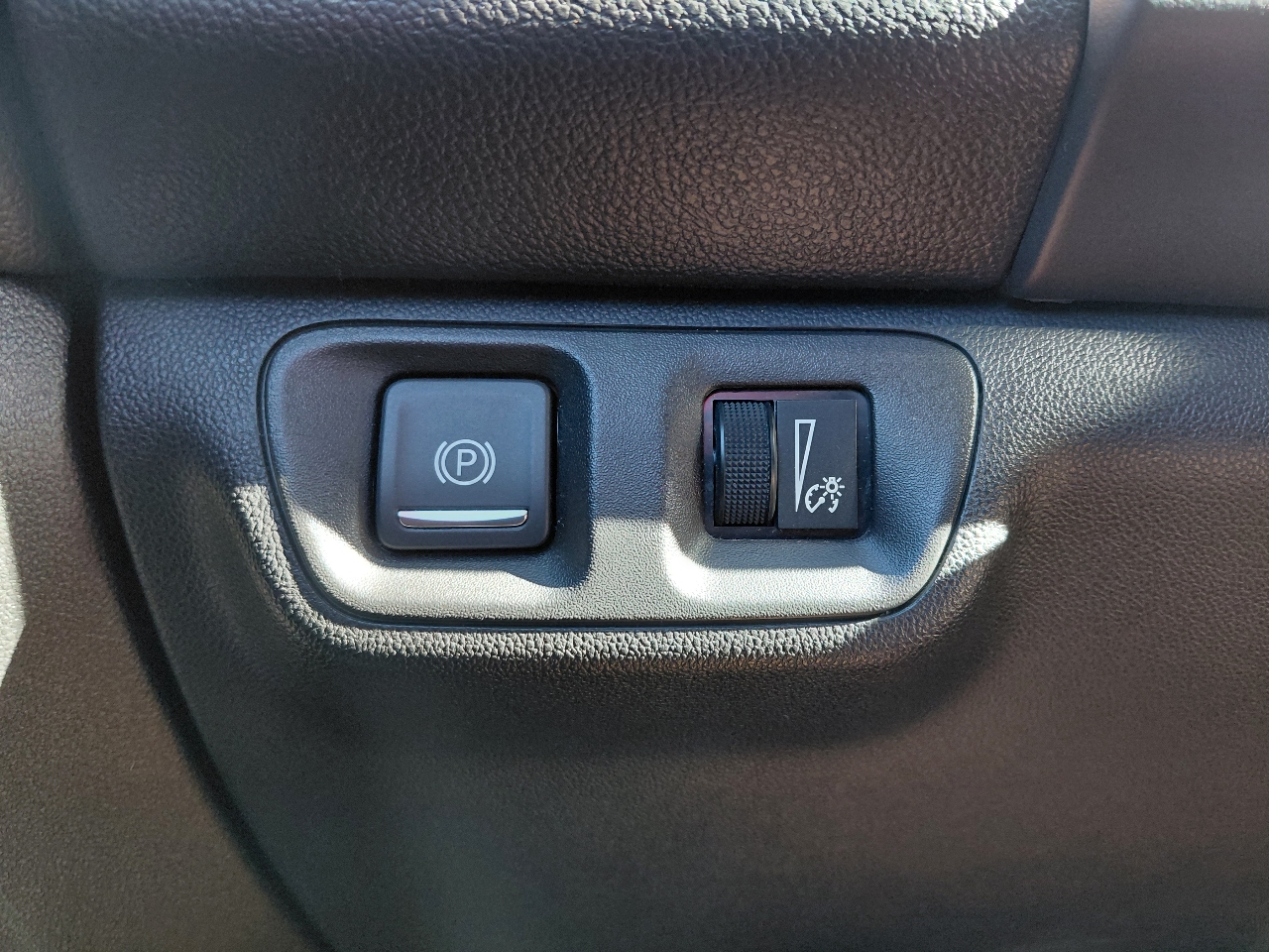 GMC Acadia Denali AWD 2021