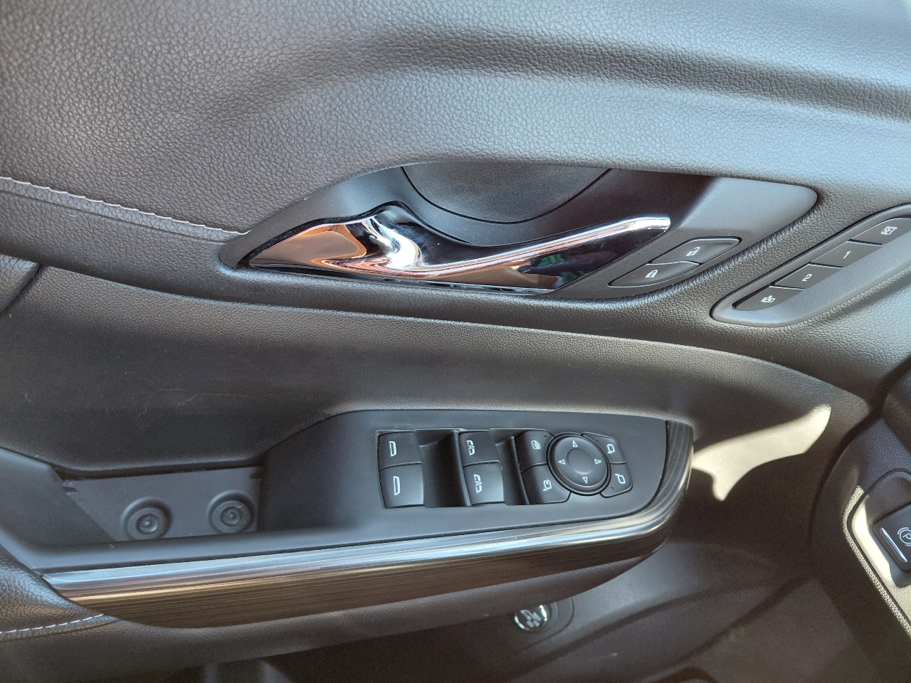 GMC Acadia Denali AWD 2021