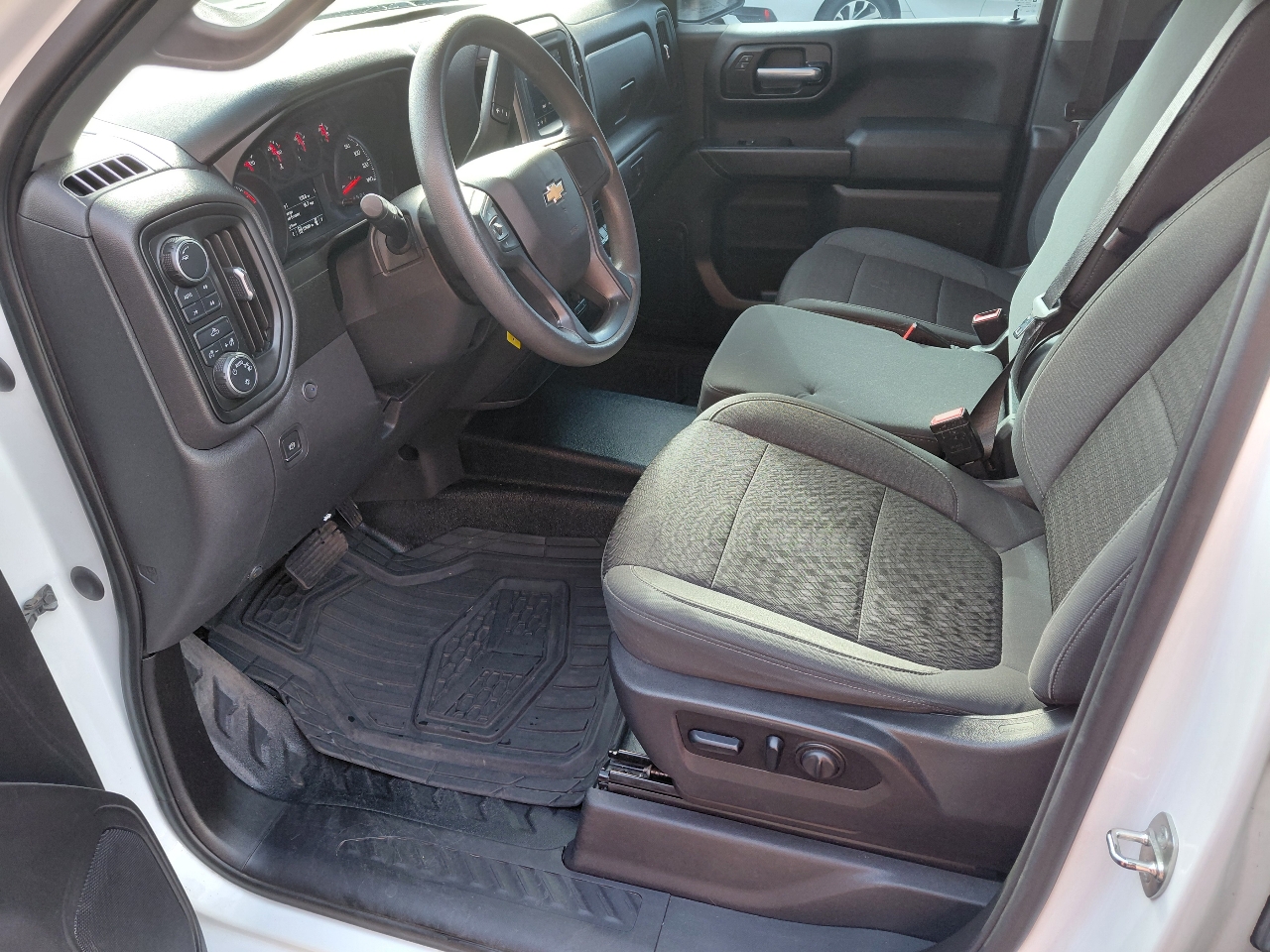 Chevrolet Silverado 1500 W/T Crew Cab 4WD 2021