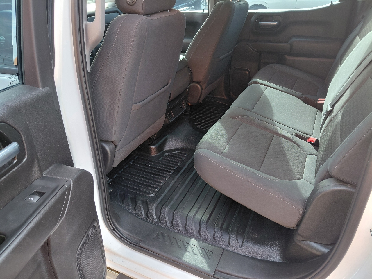 Chevrolet Silverado 1500 W/T Crew Cab 4WD 2021