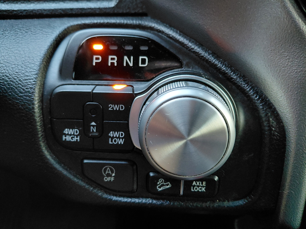 RAM 1500 Rebel Crew Cab SB 4WD 2019