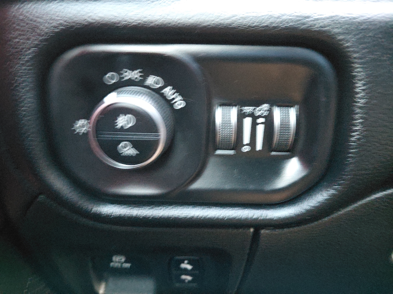 RAM 1500 Rebel Crew Cab SB 4WD 2019