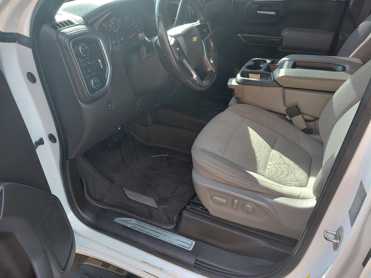 Chevrolet Silverado 1500 4WD Crew Cab 147" LT 2019