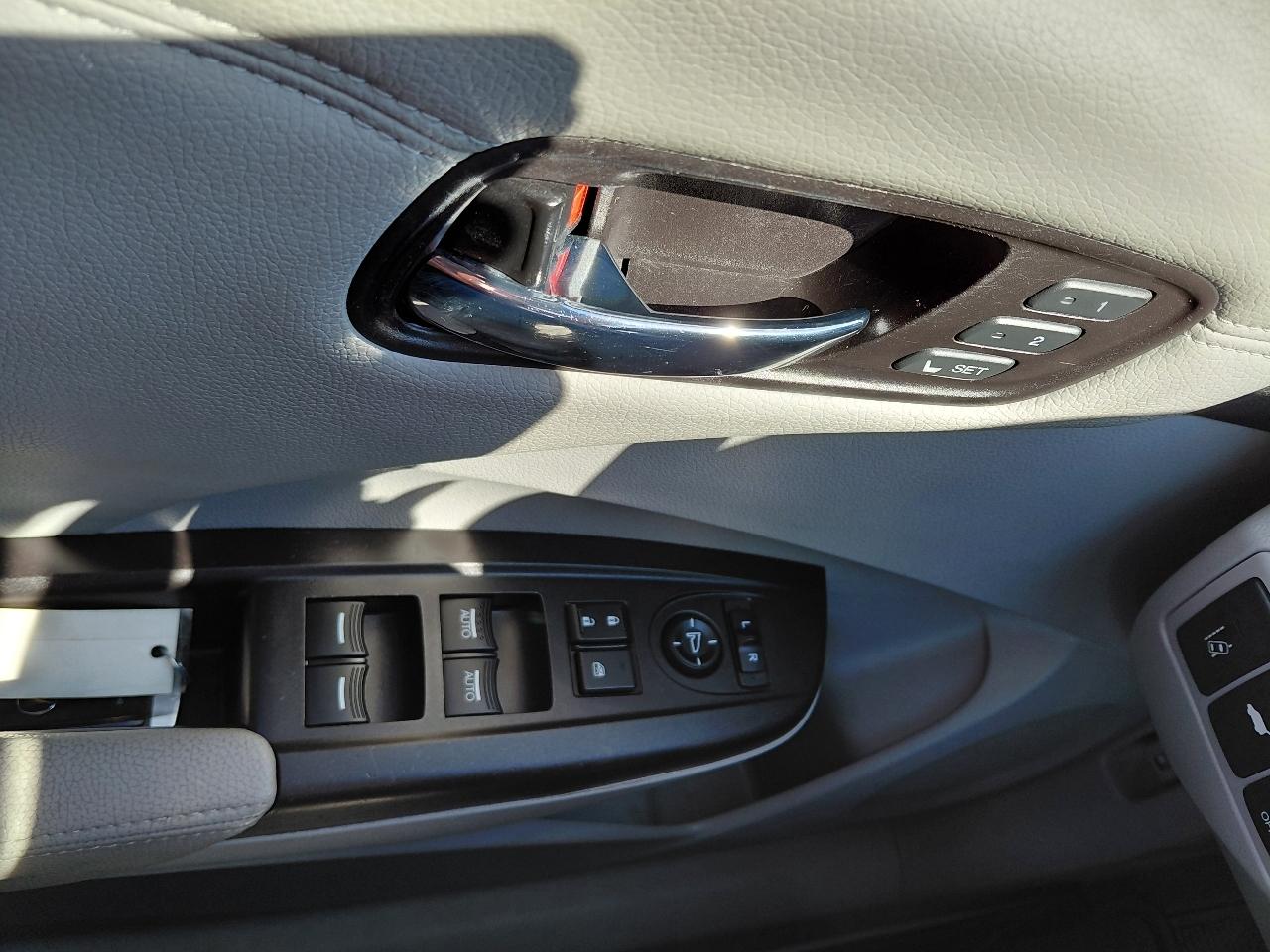 Acura RDX 6-Spd AT w/ Technology Package 2016