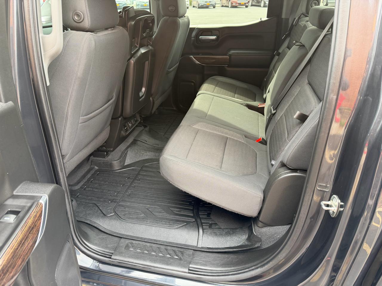 GMC Sierra 1500 4WD Crew Cab 147" Elevation 2020