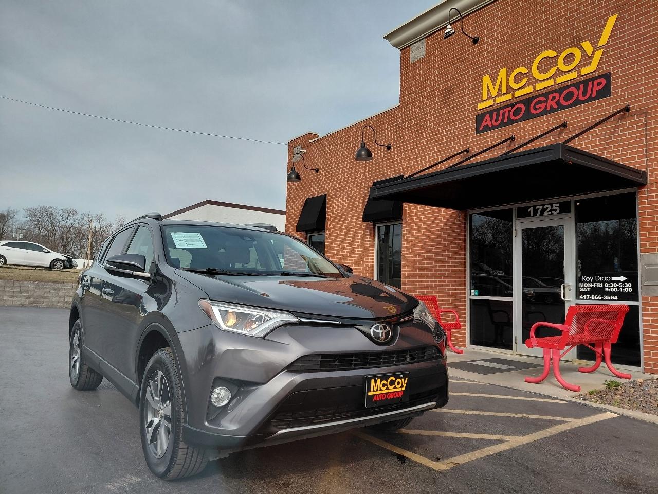 Toyota RAV4 XLE AWD 2018