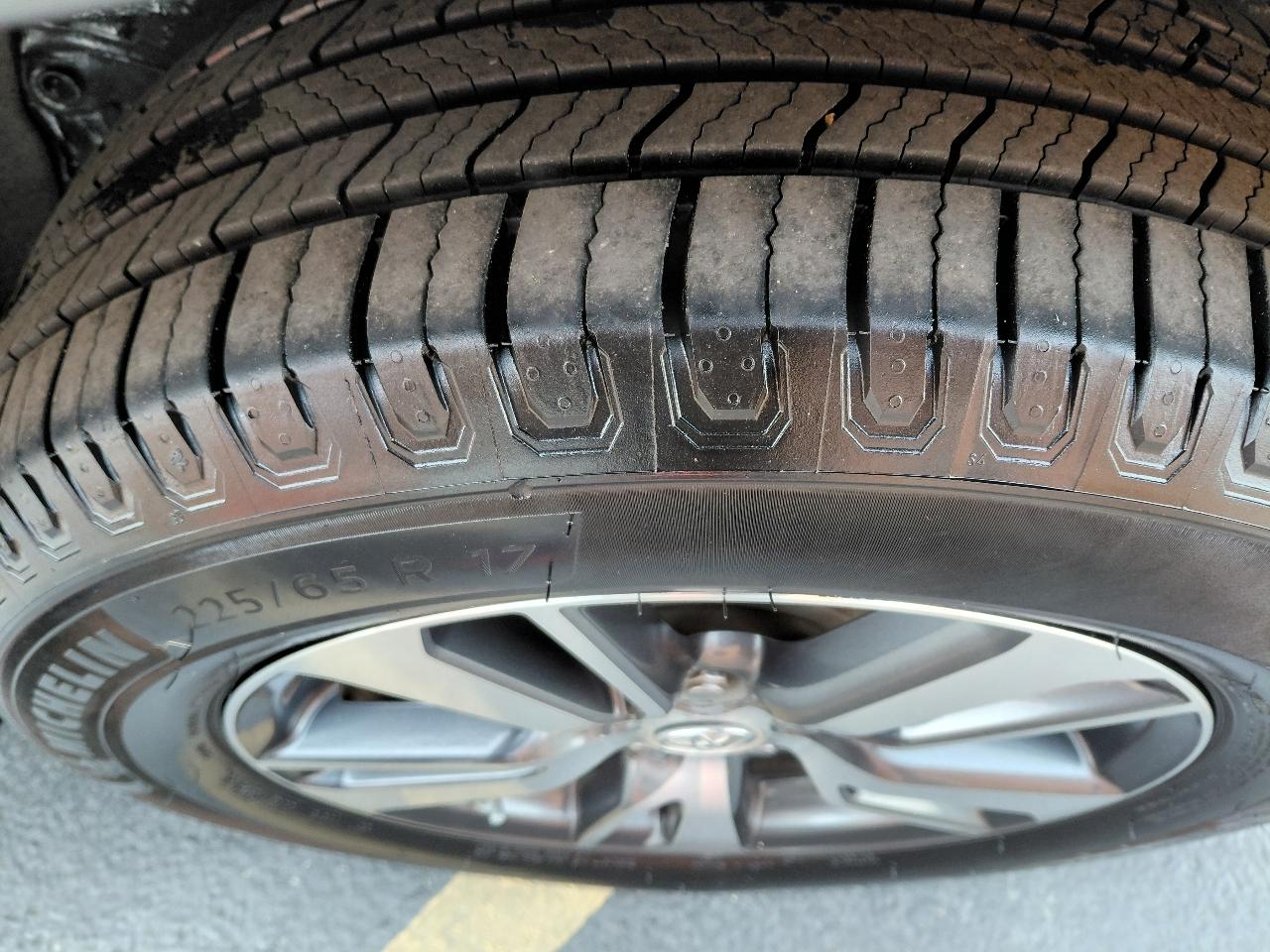 Toyota RAV4 XLE AWD 2018