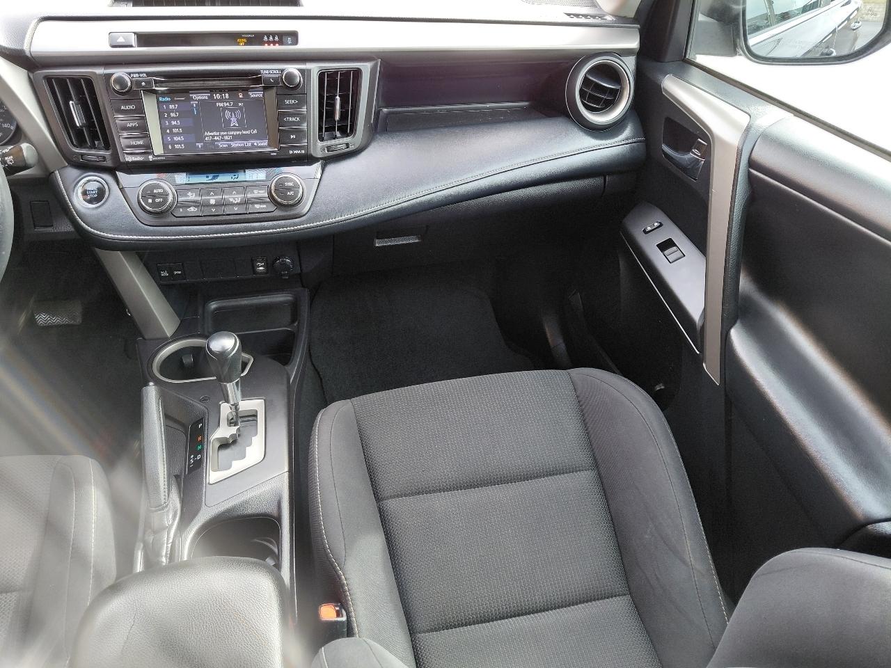 Toyota RAV4 XLE AWD 2018