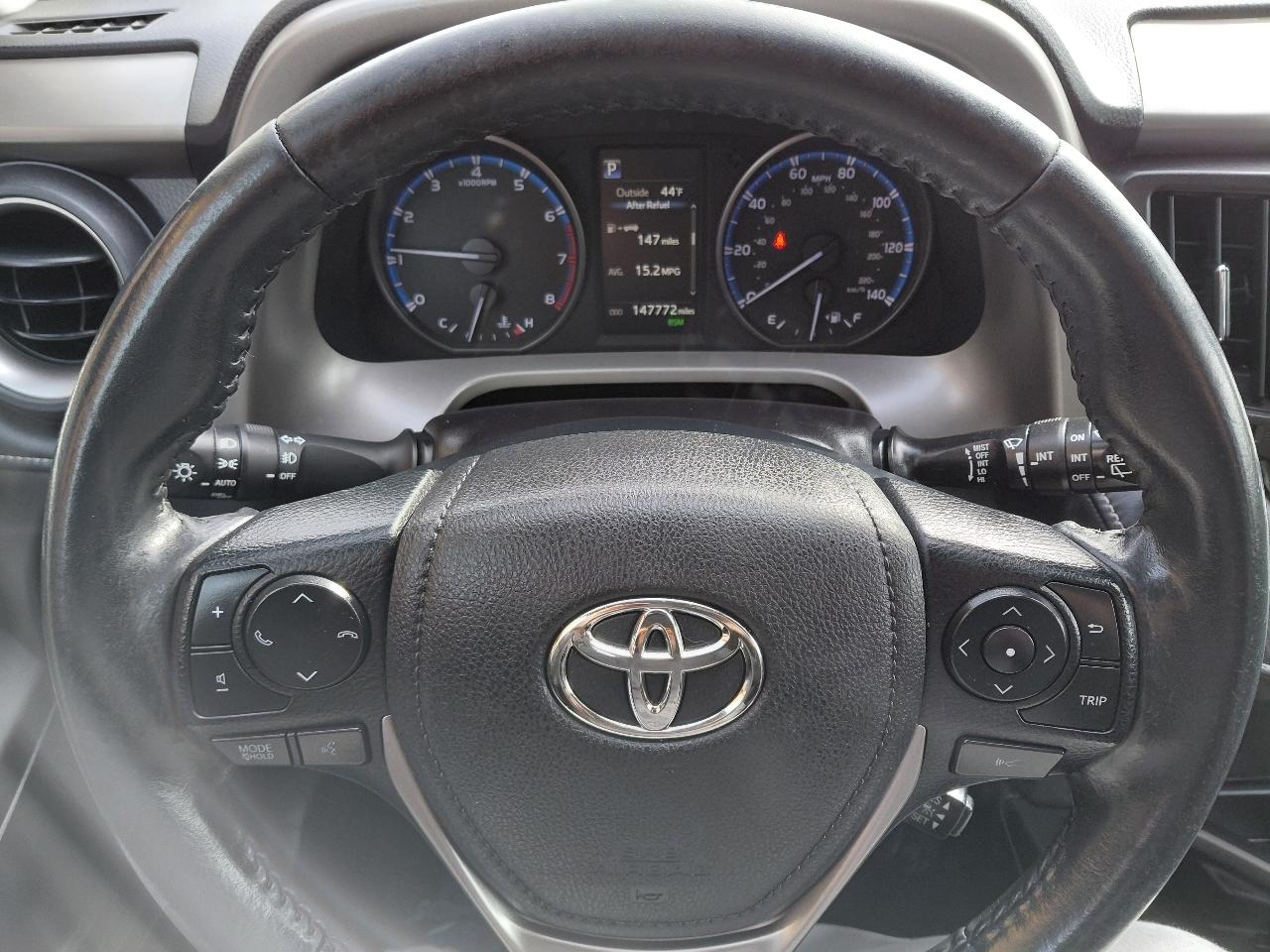 Toyota RAV4 XLE AWD 2018