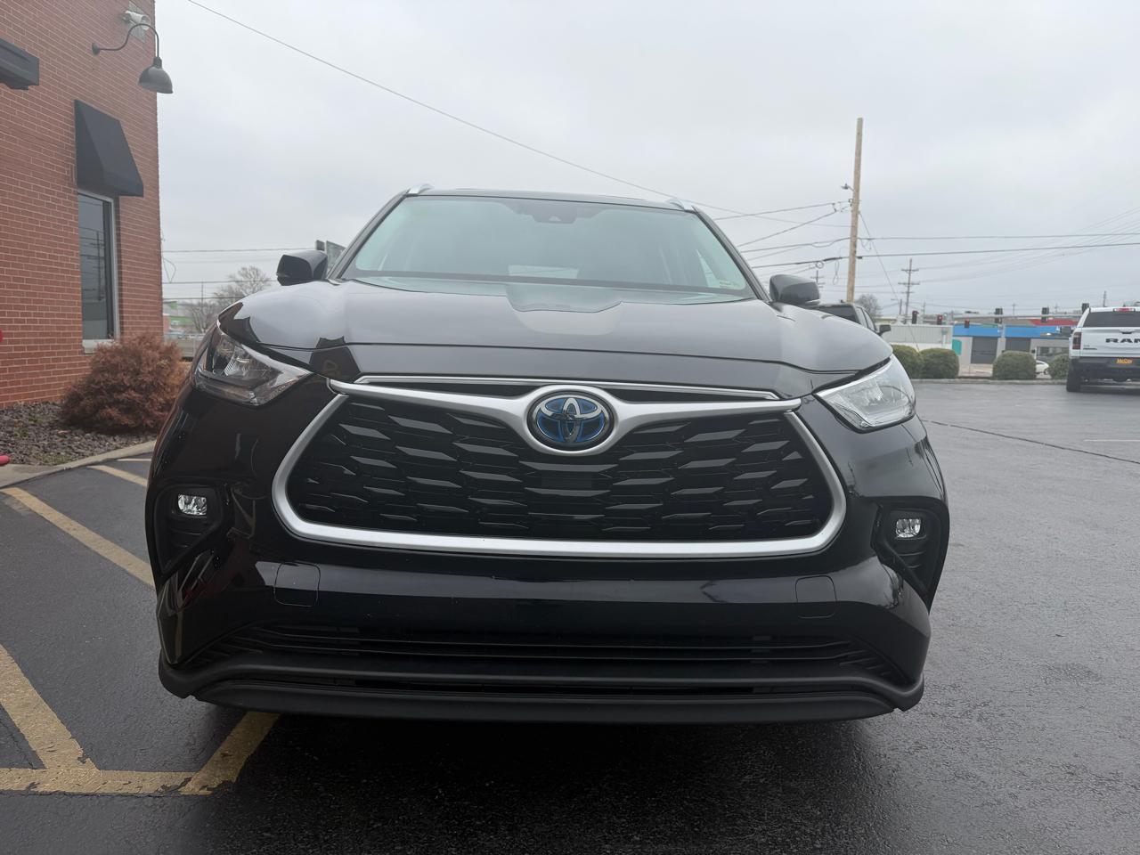 Toyota Highlander Hybrid XLE AWD (Natl) 2020