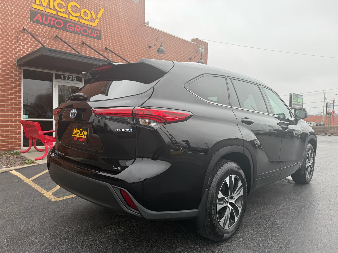 Toyota Highlander Hybrid XLE AWD (Natl) 2020