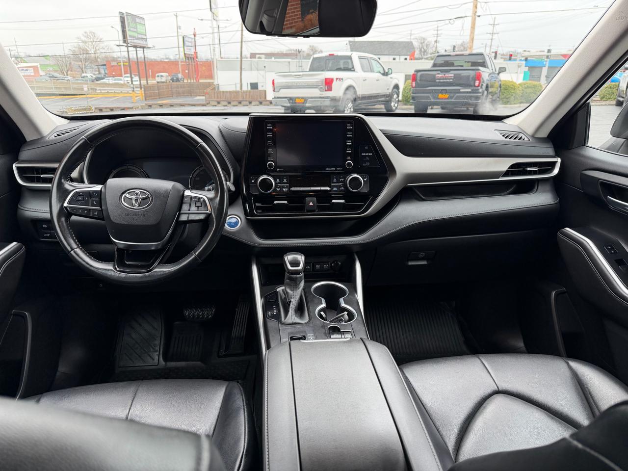 Toyota Highlander Hybrid XLE AWD (Natl) 2020