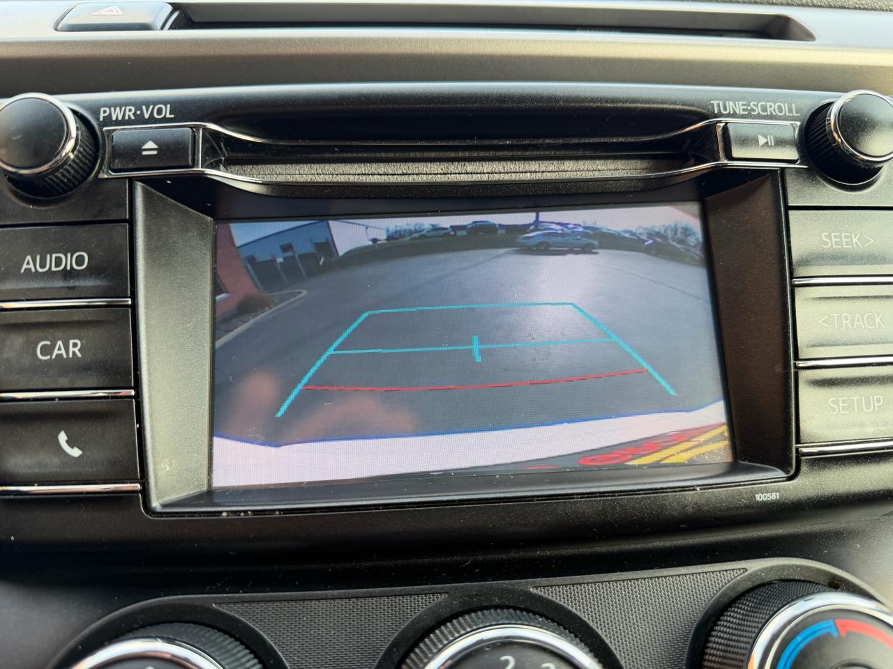 Toyota RAV4 LE AWD 2016