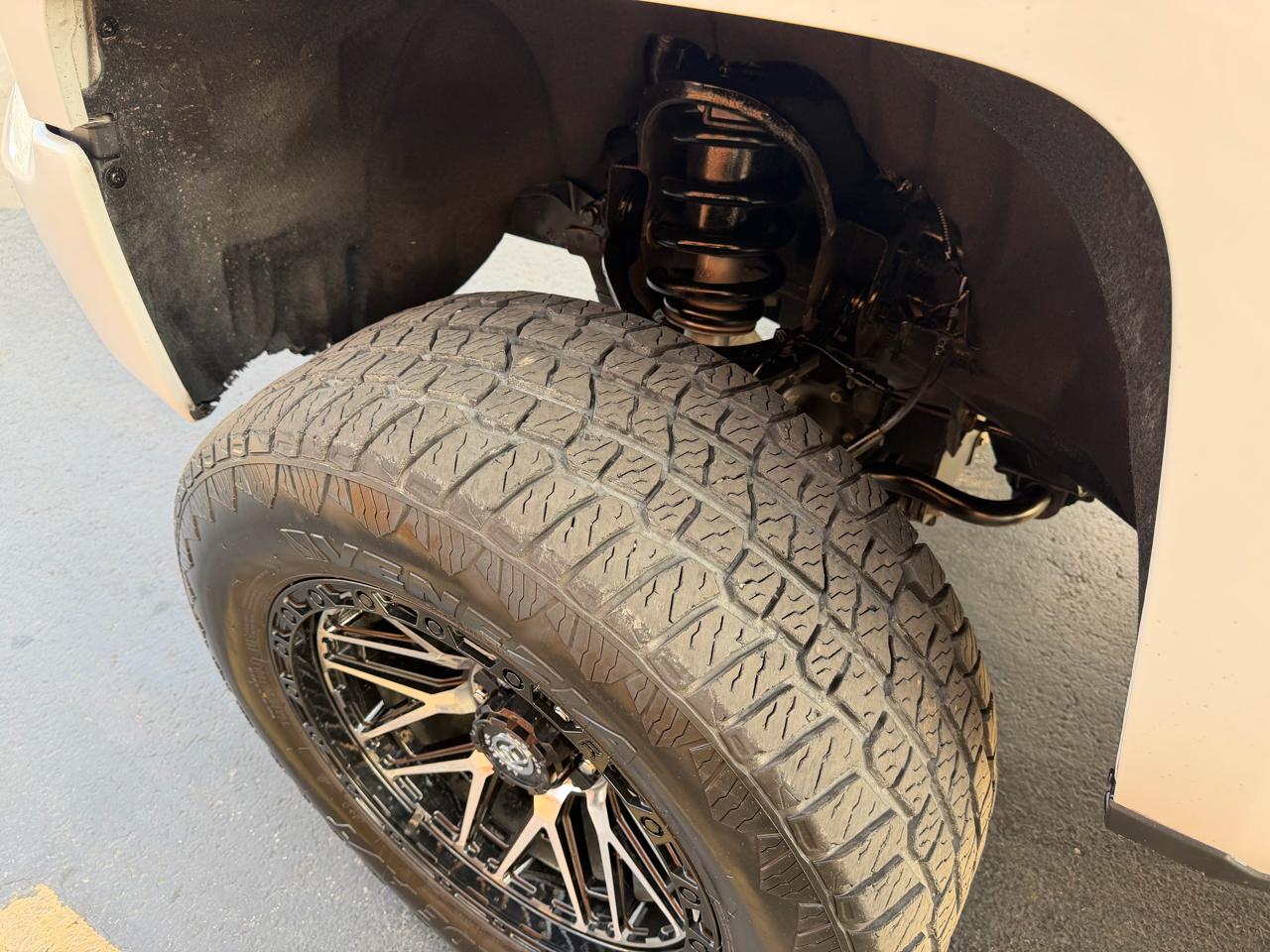 Chevrolet Silverado 1500 4WD Crew Cab 143.5" LT w/2LT 2017