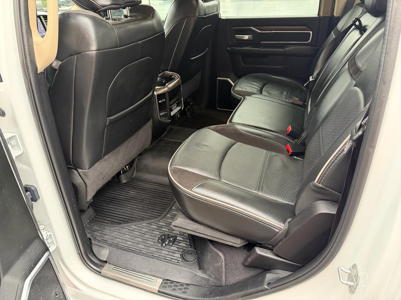 RAM 2500 Laramie Crew Cab 4WD 2021