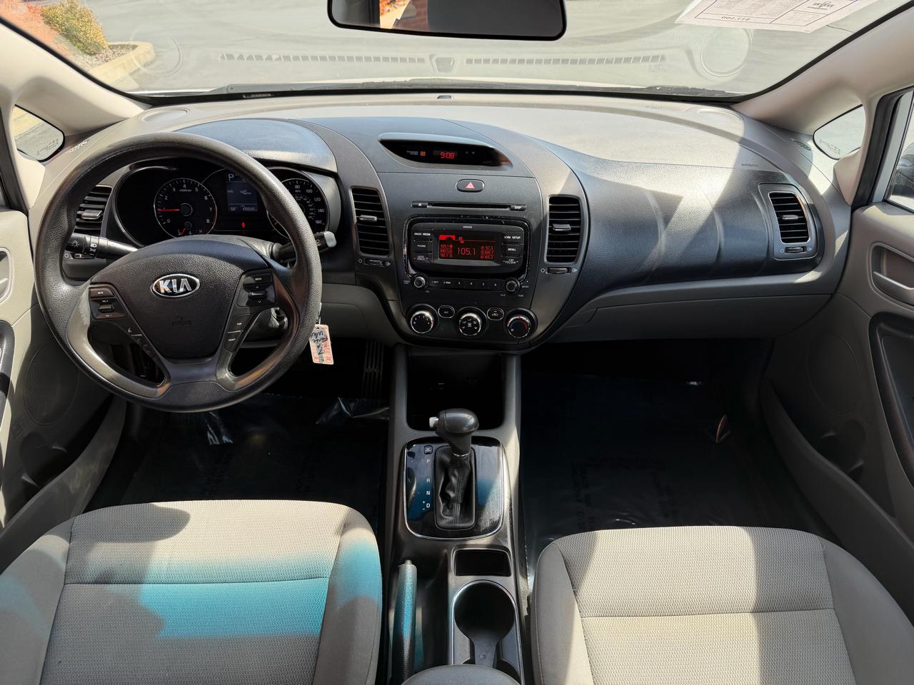 Kia Forte LX 4D Sedan 2017