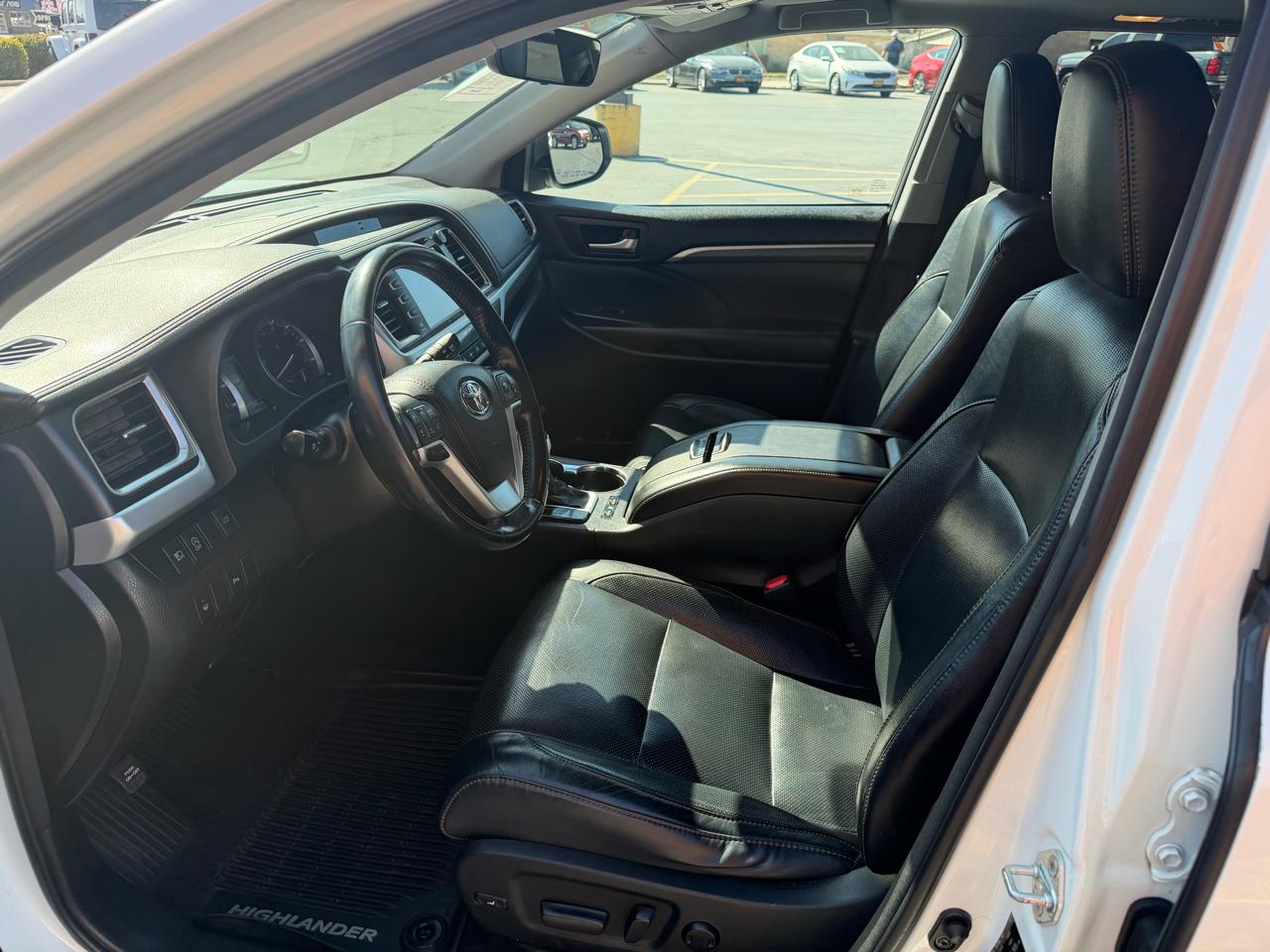 Toyota Highlander Limited V6 AWD (Natl) 2018