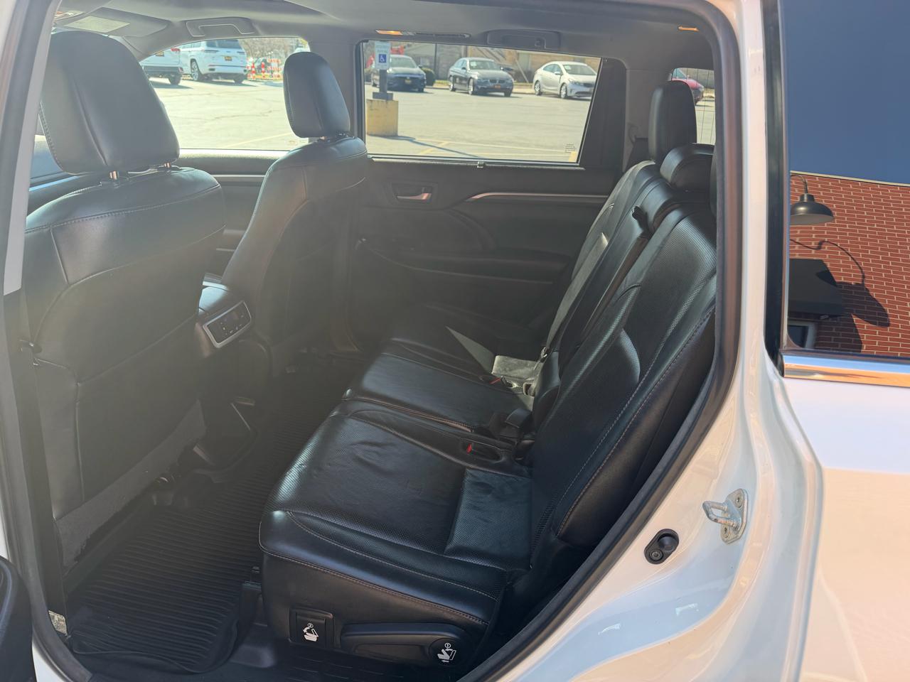 Toyota Highlander Limited V6 AWD (Natl) 2018