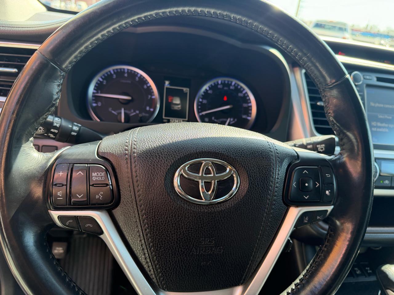 Toyota Highlander Limited V6 AWD (Natl) 2018