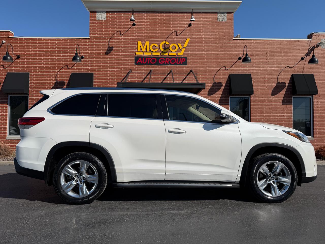 Toyota Highlander Limited FWD V6 2019