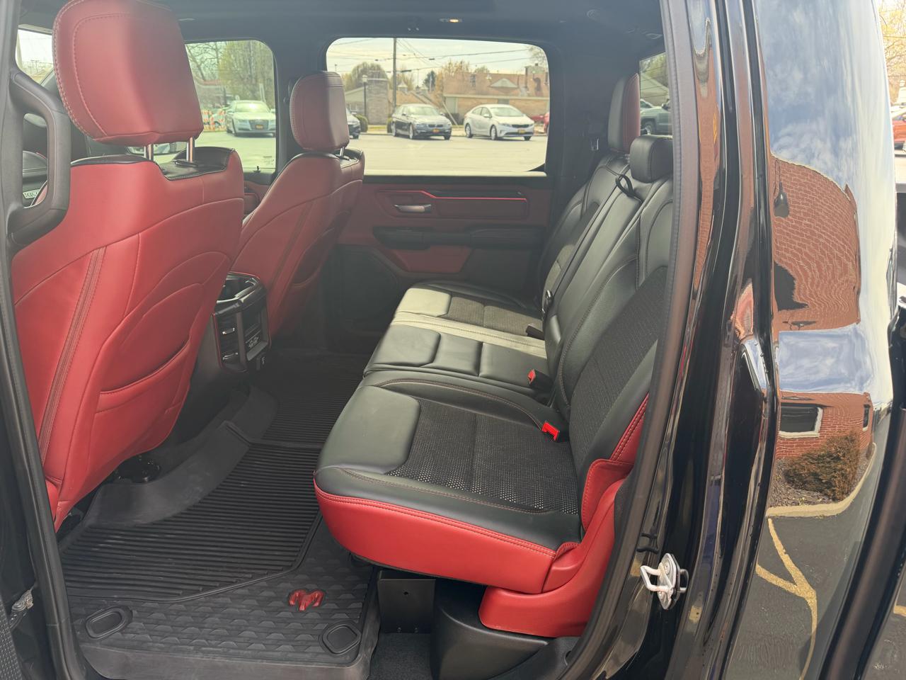 RAM 1500 Rebel Crew Cab 4WD 2019