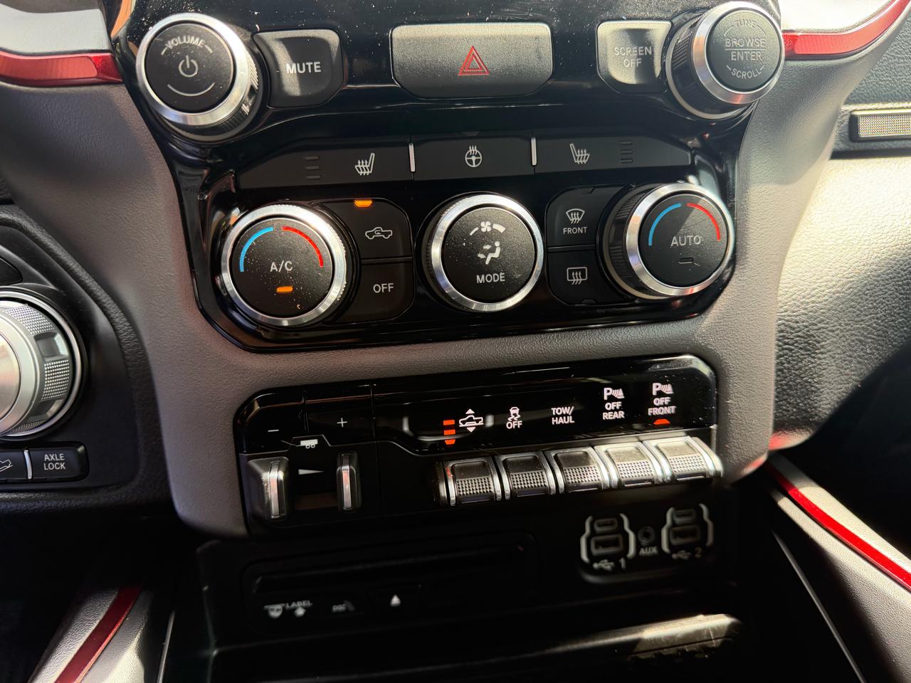 RAM 1500 Rebel Crew Cab 4WD 2019