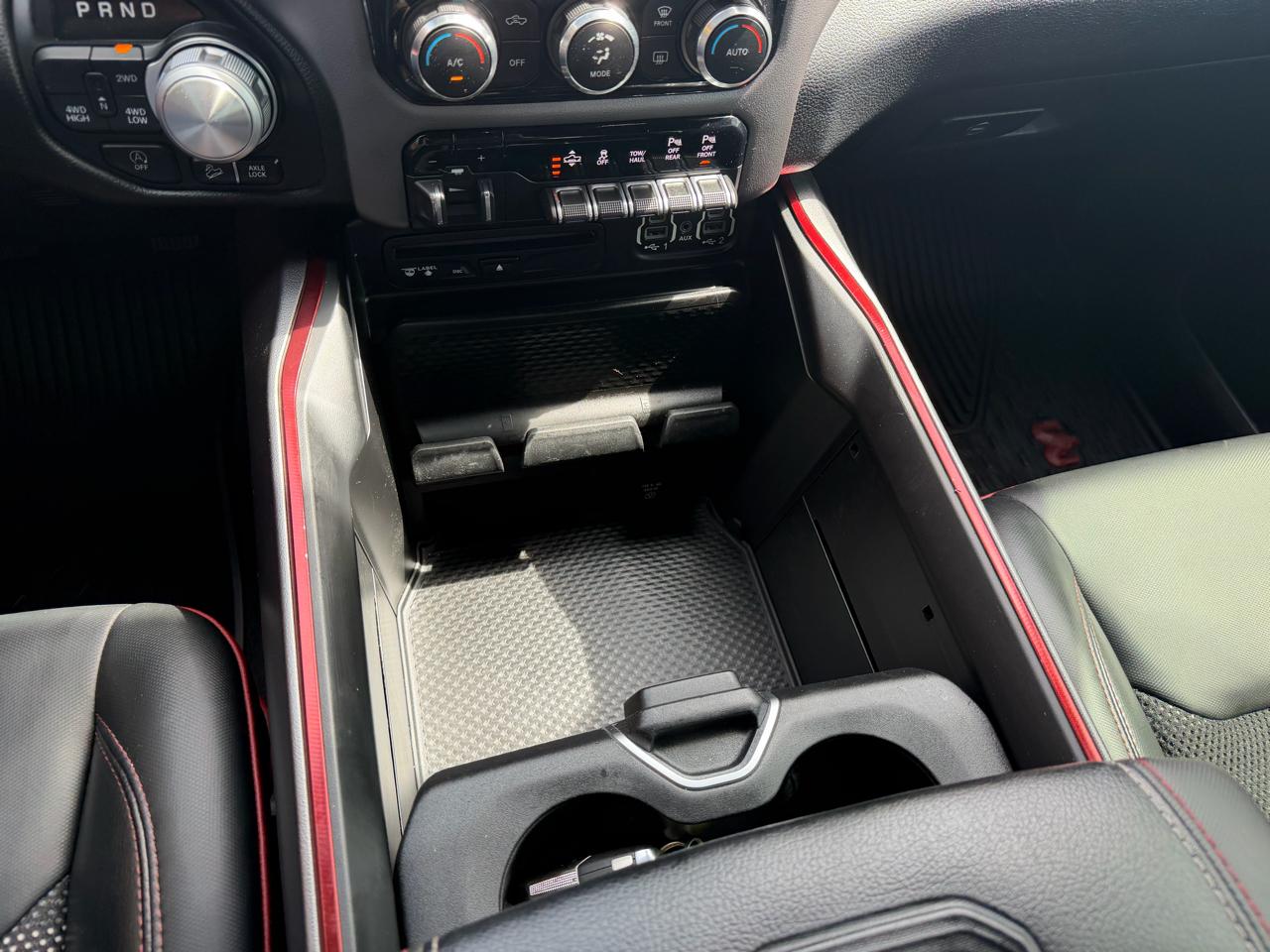 RAM 1500 Rebel Crew Cab 4WD 2019