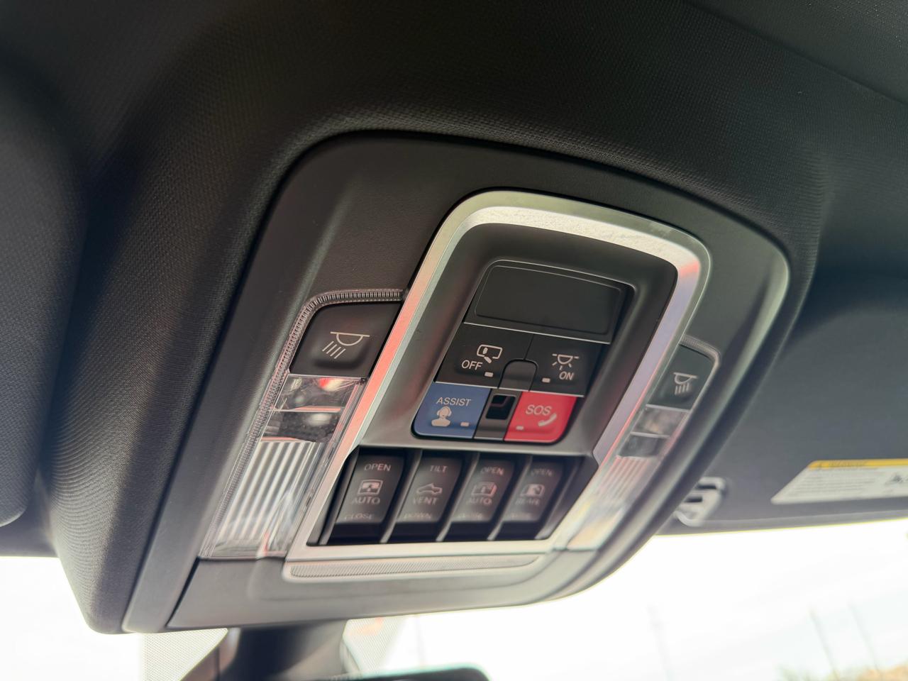 RAM 1500 Rebel Crew Cab 4WD 2019