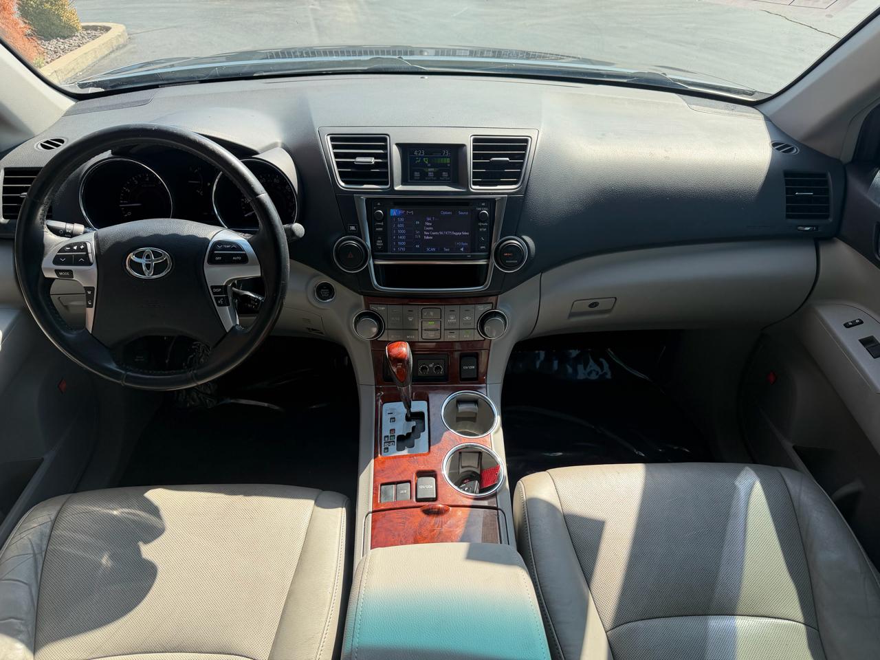 Toyota Highlander Limited 2013