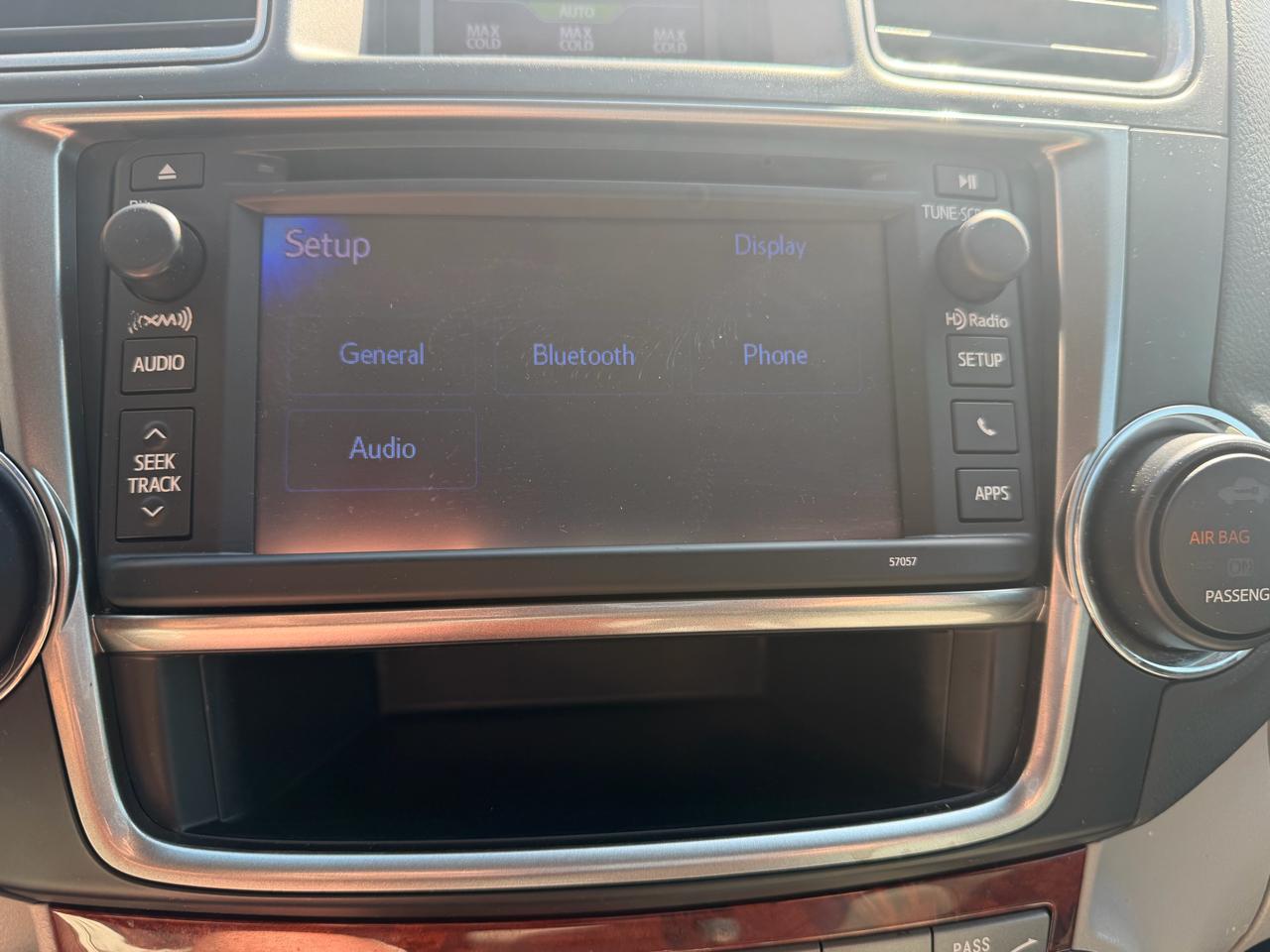 Toyota Highlander Limited 2013