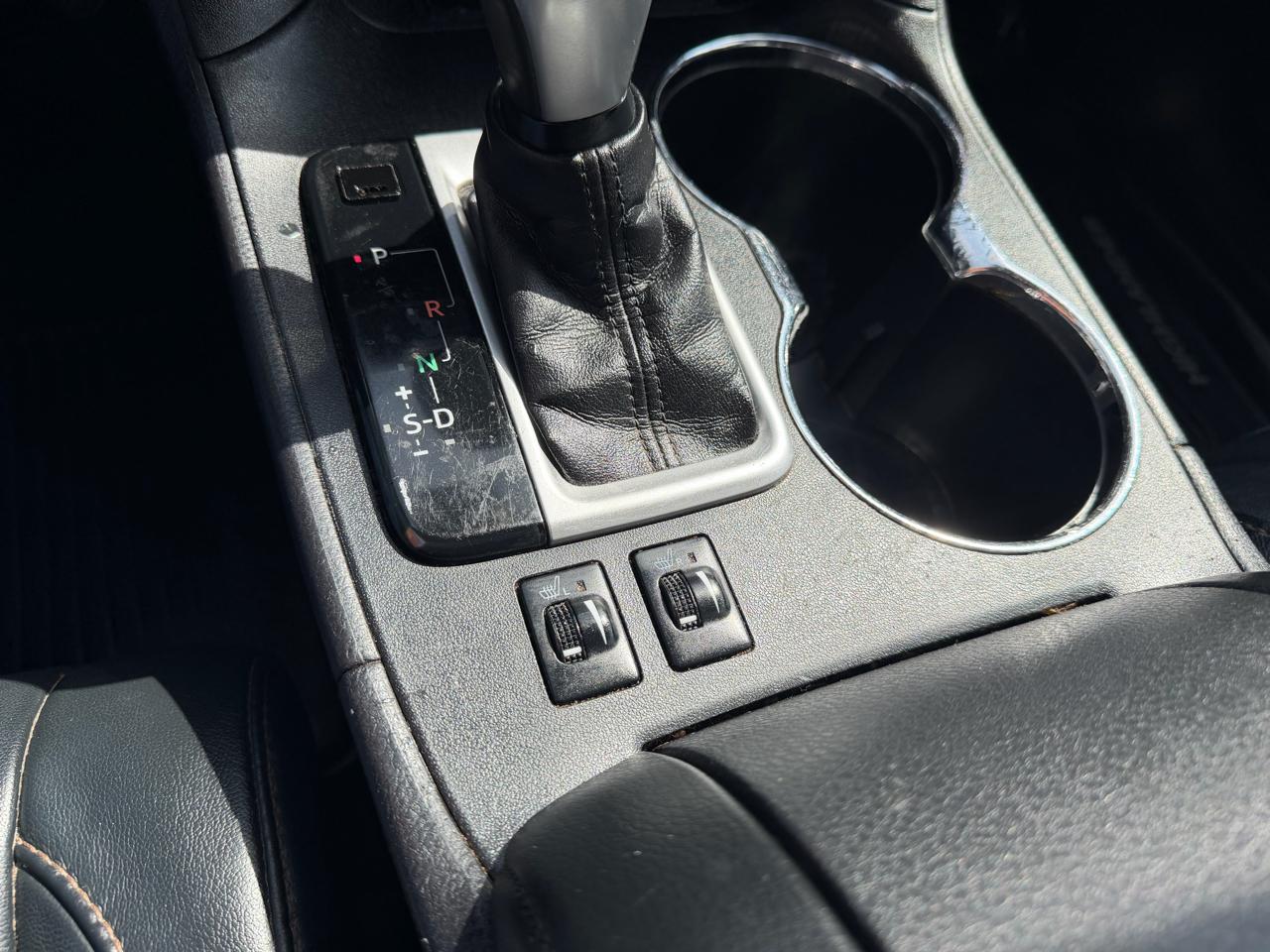 Toyota Highlander XLE V6 AWD (Natl) 2017