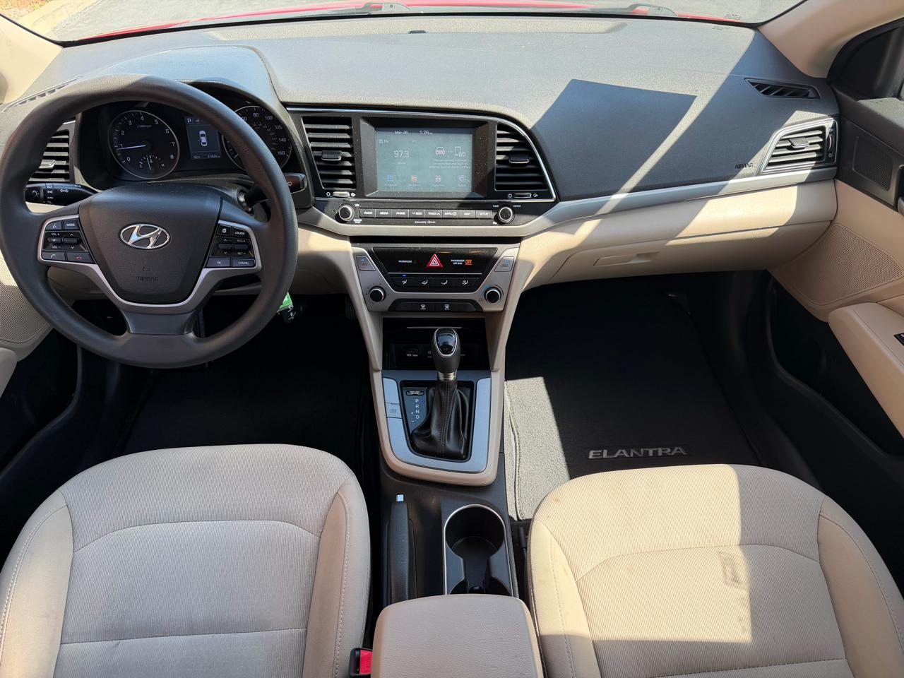 Hyundai Elantra SEL 2018
