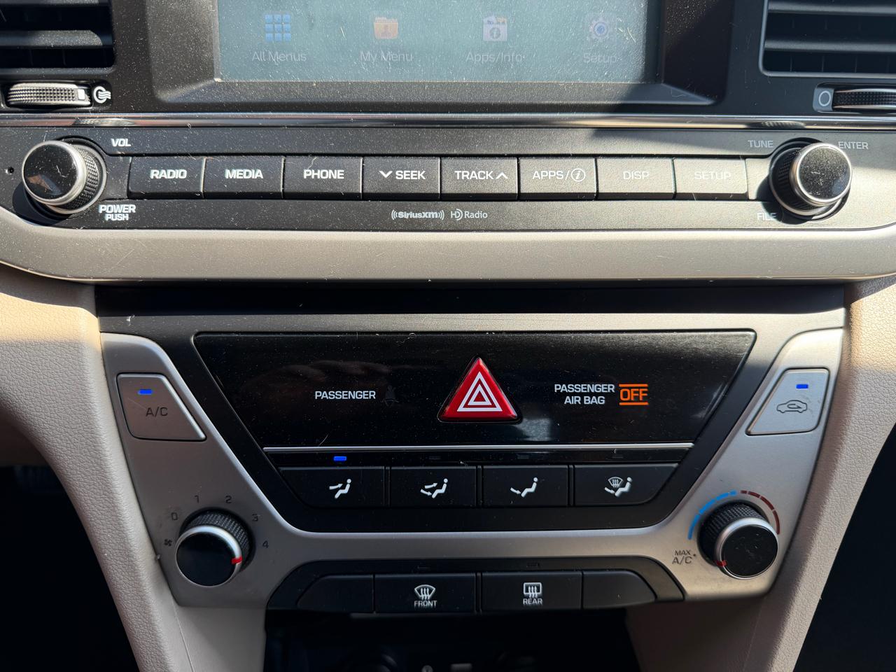 Hyundai Elantra SEL 2018