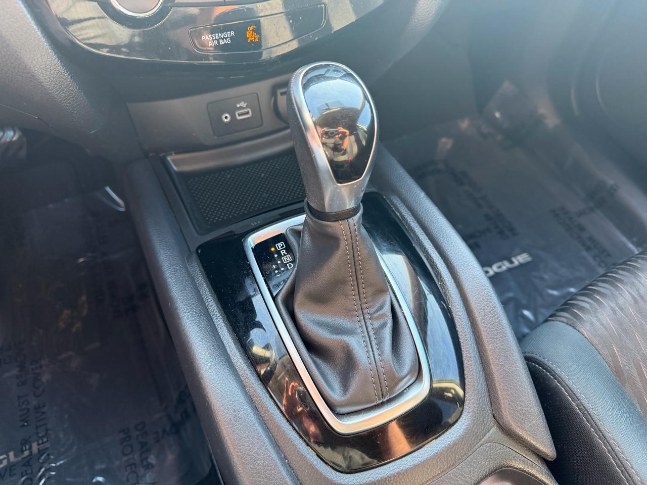 Nissan Rogue AWD SV 2018