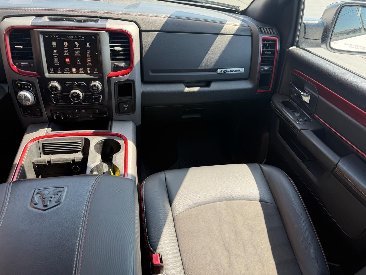 RAM 1500 Rebel Crew Cab 4WD 2017