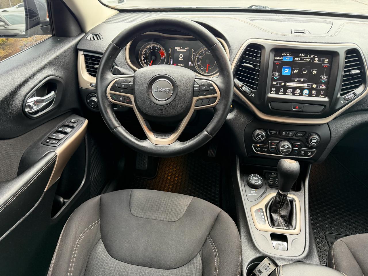 Jeep Cherokee Latitude 4x4 2017